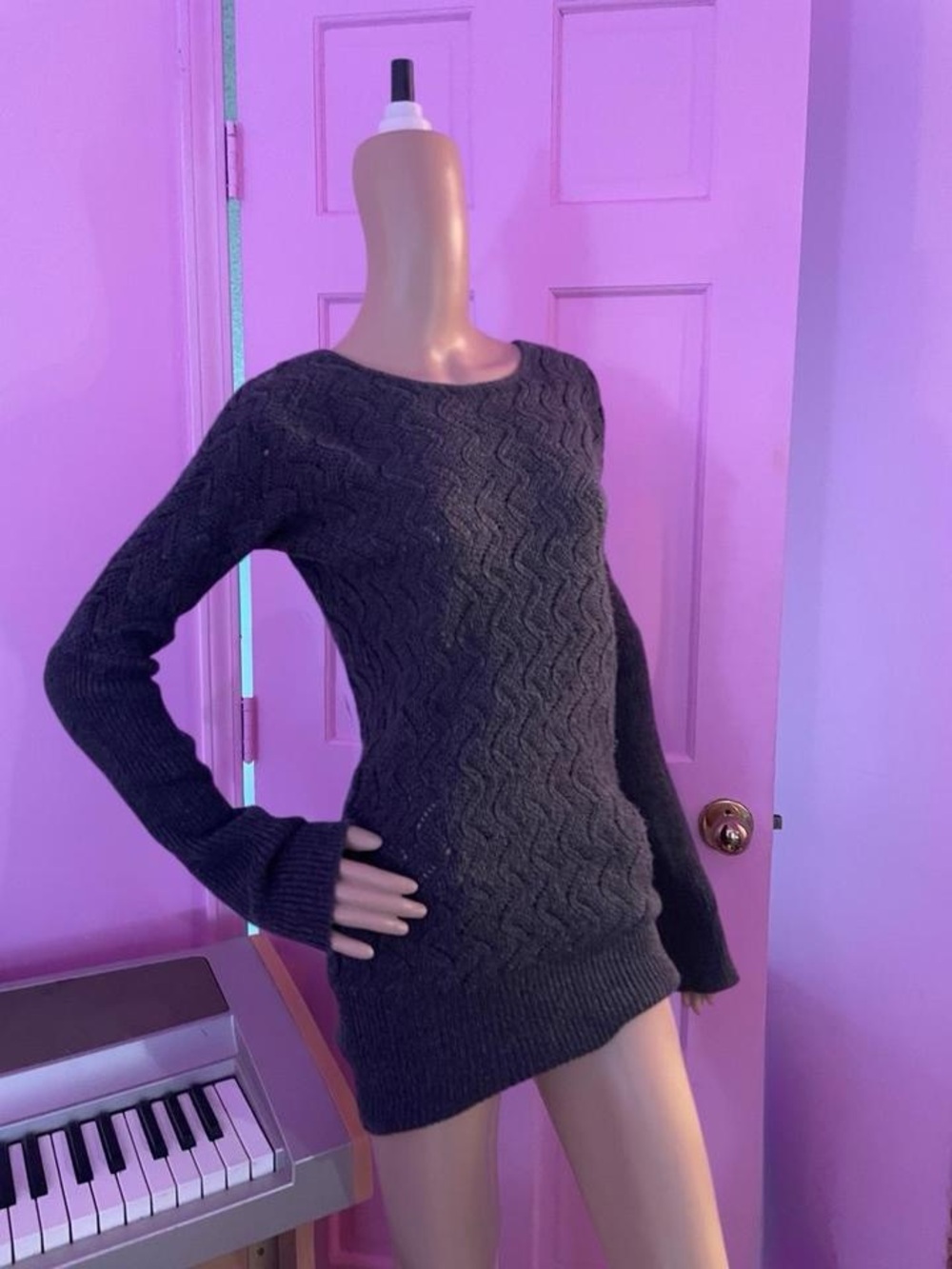 Grey long sleeve knit sweater